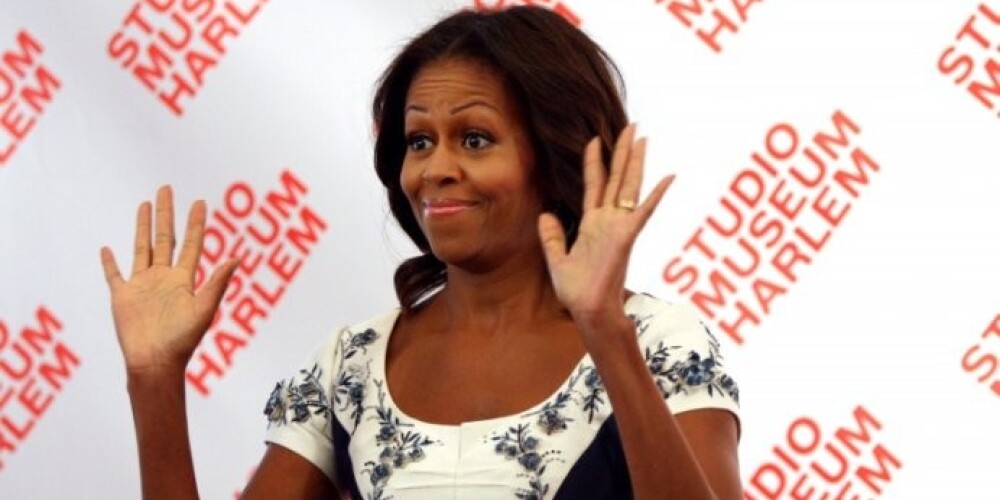 Мишель Обама приняла решение об использовании в кухне для Белого дома продуктов, выращенных на собственном огороде, еще в 2009, а сейчас вынуждена отказатся от этой затеи из-за кризиса