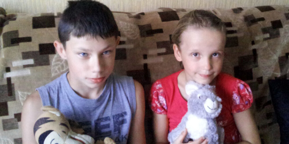 Lai abi bērni varētu doties uz šo rehabilitāciju, ir vajadzīgi  2 301 Ls (3274.03 Eur).