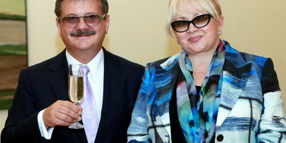 Tikšanās laikā ar Borisu Teterevu kultūras ministre pārrunāja darbības jomas Latvijā un pasaulē, kādās Boriss Teterevs varētu darboties kā UNESCO labas gribas vēstnieks.