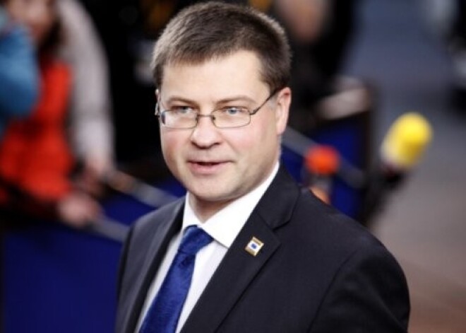 Dombrovskis: strādāt mazākuma valdībā priekšvēlēšanu gadā būtu ļoti riskanti