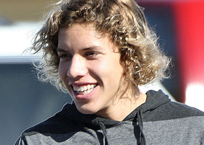 Внебрачный сын Шварценеггера — копия отца!