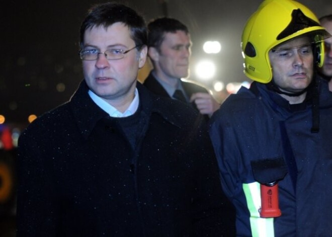 Dombrovskis: traģēdija veikalā "Maxima" prasījusi pārāk lielu upuru skaitu