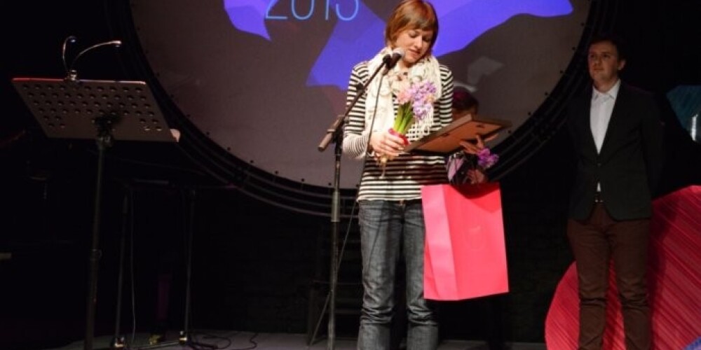 "Prozas lasījumu 2013" galveno balvu piešķir Ingai Žoludei par stāstu "Rakstnieku nams"
