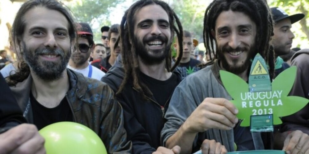Pēc paša valsts prezidenta ierosmes Urugvajā legalizē marihuānu