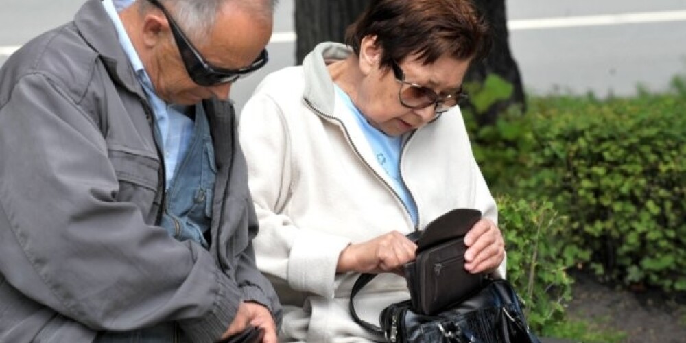 77% населения Латвии считают, что возвращение бывших политиков не приведет к положительным переменам