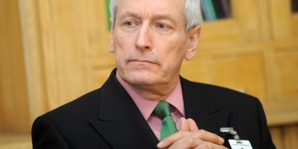 Кажоциньш назвал смету комиссии по золитудской трагедии расточительной