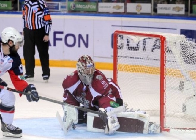 Rīgas "Dinamo" gadu noslēdz ar zaudējumu "Slovan" vienībai