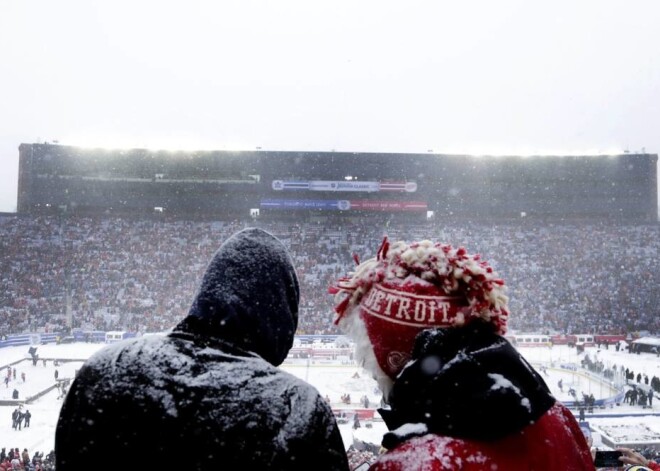 NHL "Winter Classic" spēle starp Detroitas "Red Wings" un Toronto "Maple Leafs"