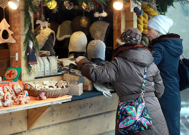 Rīga piedalās starptautiskā Ziemassvētku tirdziņā Sanktpēterburgā