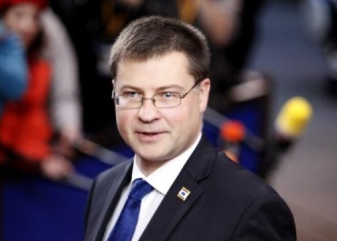 Dombrovskis: ierēdņus neatlaiž pēc patīk/nepatīk principa; pašu Streļčenoku neaiztiks