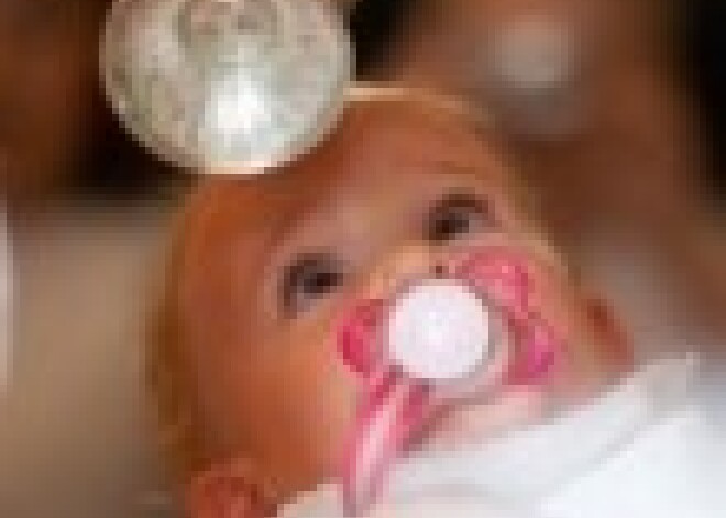 Новорожденным все реже дают латышские имена. ВИДЕО