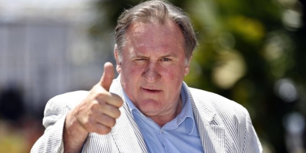 Актер Жерар Депардье попал в очередную историю