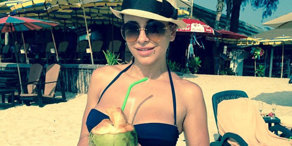 Ани Лорак похвасталась превосходной фигурой