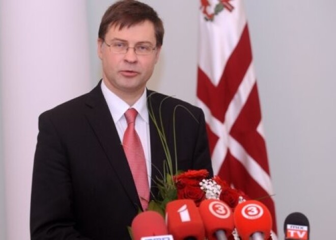 Ar pirmo numuru Eiroparlamentā no "Vienotības" startēs Valdis Dombrovskis