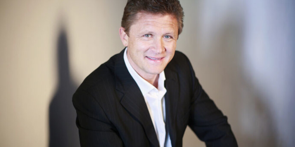 Egils Siliņš bijis Latvijas Nacionālās operas, Vīnes Valsts operas un Vīnes Tautas operas solists.