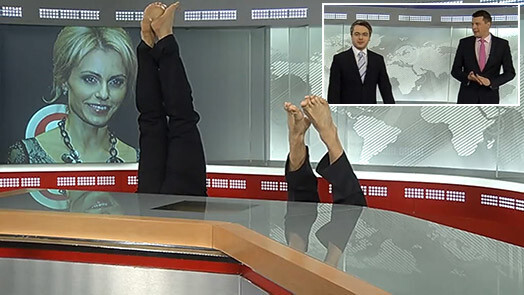 Sveicienu dzimšanas dienā TV3 ziņu moderatorei Agnesei Vārpiņai atraktīvā veidā nodod Edijs Bošs un Arnis Krauze.