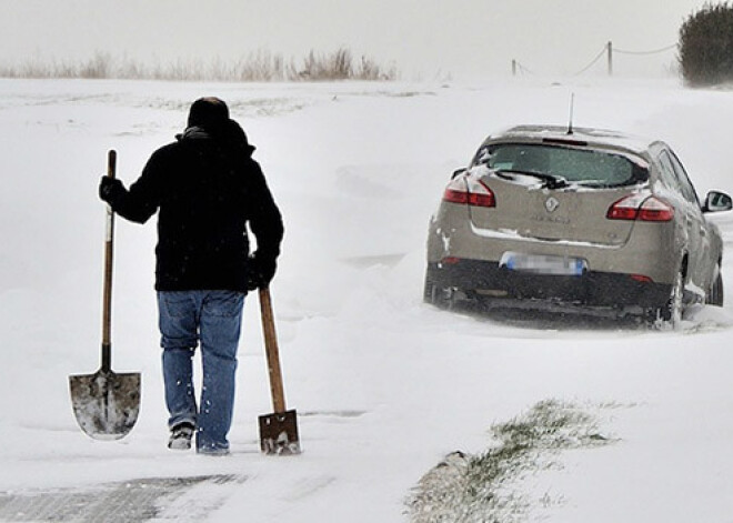 Seši svarīgi baušļi, kas jāzina katram autovadītājam