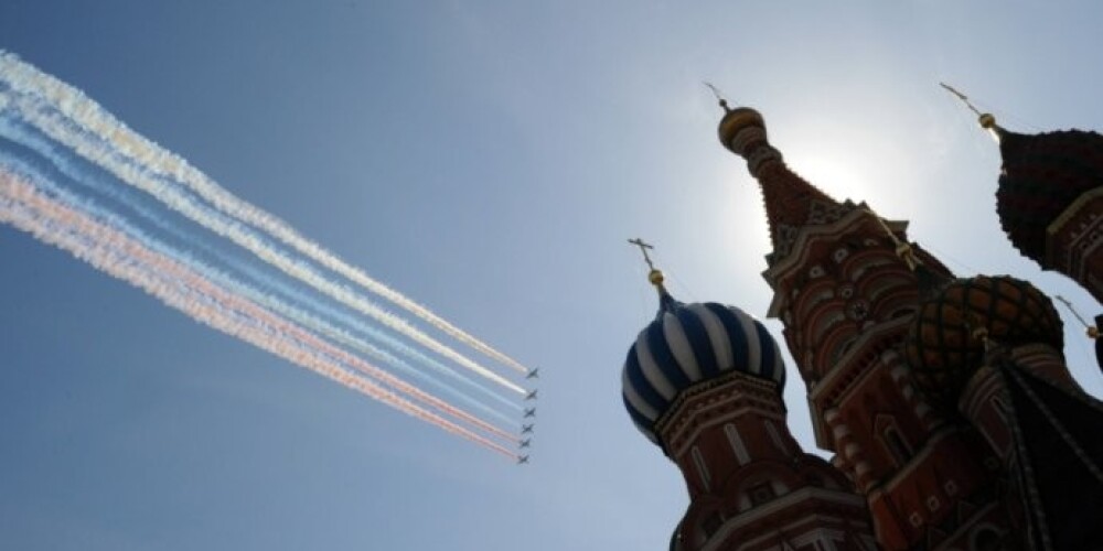 Возмущение политиков вызвает законопроект, который рассматривает Сейм Латвии и который предусматривает уголовную ответственность и лишение свободы сроком до 3 лет за публичное отрицание советской и нацистской оккупации