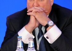 Председатель фракции "Центра согласия" Янис Урбанович заявил, что после референдума ситуация только ухудшается