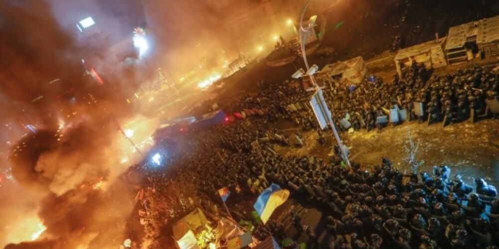 На Украине объявлен траур по погибшим в беспорядках