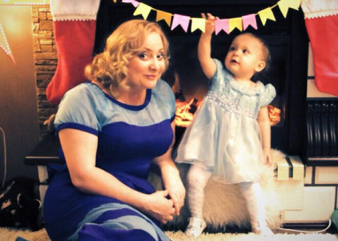2-летняя дочь Светланы Пермяковой ездит с ней на гастроли