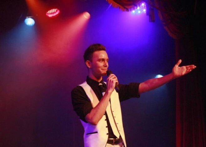 Dziedātāja Ainara Bumbiera albuma „Ainara Bumbiera” prezentācija klubā „Cabaret Burlesque” 2013. gada 21. februārī