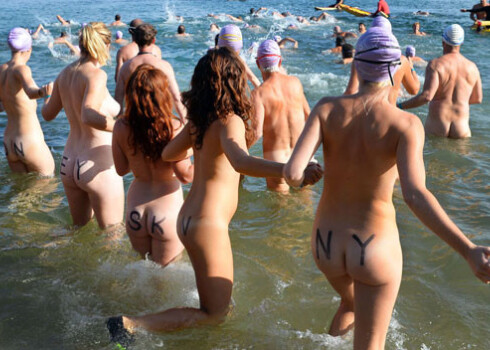 фото Семья нудистов