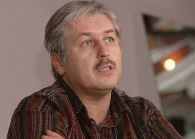 Radio koris – starp vēstulēm, klusajām dziesmām un Bahu