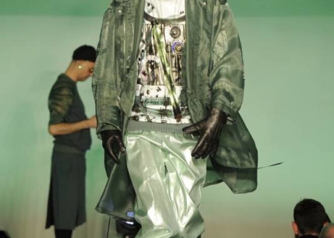 Zīmola Jean Paul Gaultier 2014.gada rudens/ziemas kolekcijas skate Parīzes modes nedēļā