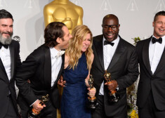 "Oskaru" par labāko filmu saņēma vēsturiskā drāma "12 Years a Slave" ("12 gadi verdzībā").
