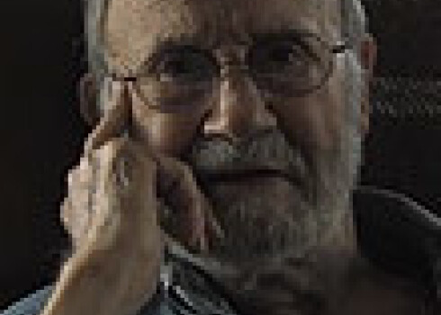 Fragments no režisors Kazimira Nozkovska 2013.gada īsfilmas par Duglasa karjeru "A Great Voice".