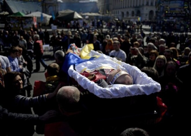 Noskaidroti vairāki desmiti snaiperu, kuri Maidanā apšāva protestētājus