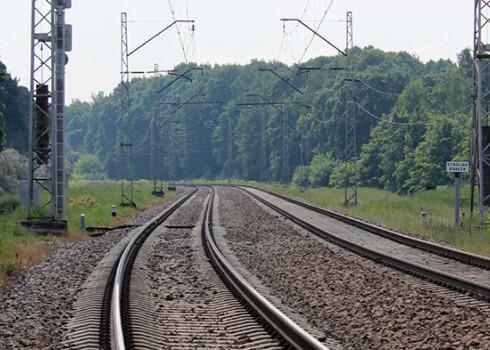 Konceptuāli atbalsta slēgtās dzelzceļa līnijas Gulbene-Pitalova atjaunošanu