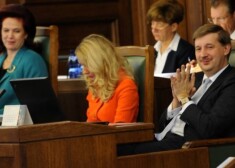 Одним из пострадавших оказался депутат Сейма Андрей Клементьев