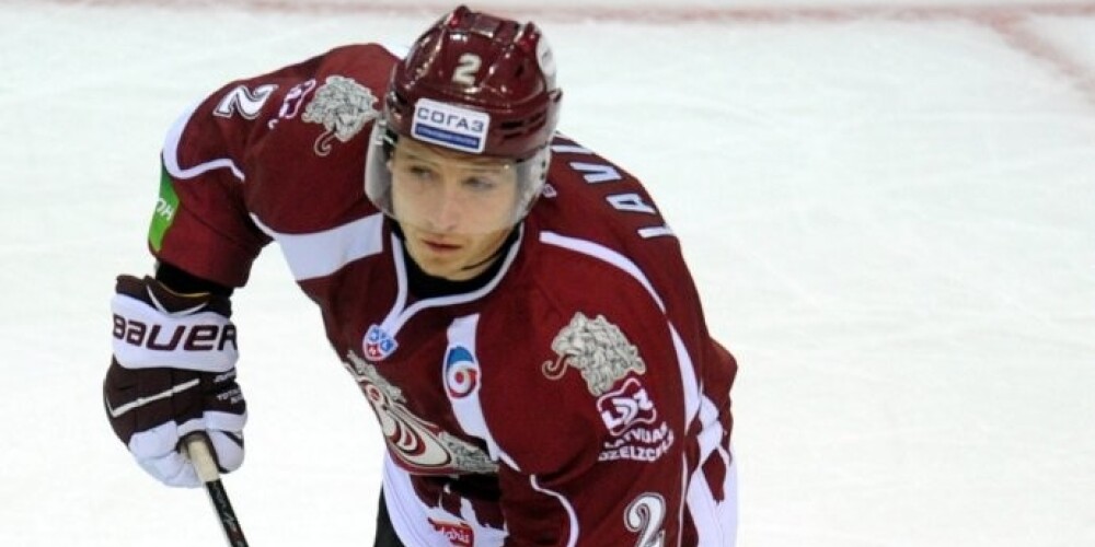 Latvijas hokeja izlases kapteinis pret Somiju būs Rodrigo Laviņš