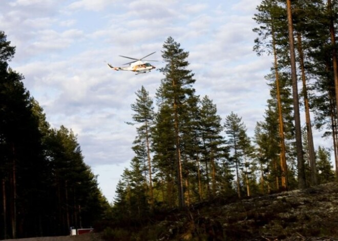 Aviokatastrofā Somijā mirst 8 cilvēki, bet trīs paspēj izlēkt un ir dzīvi