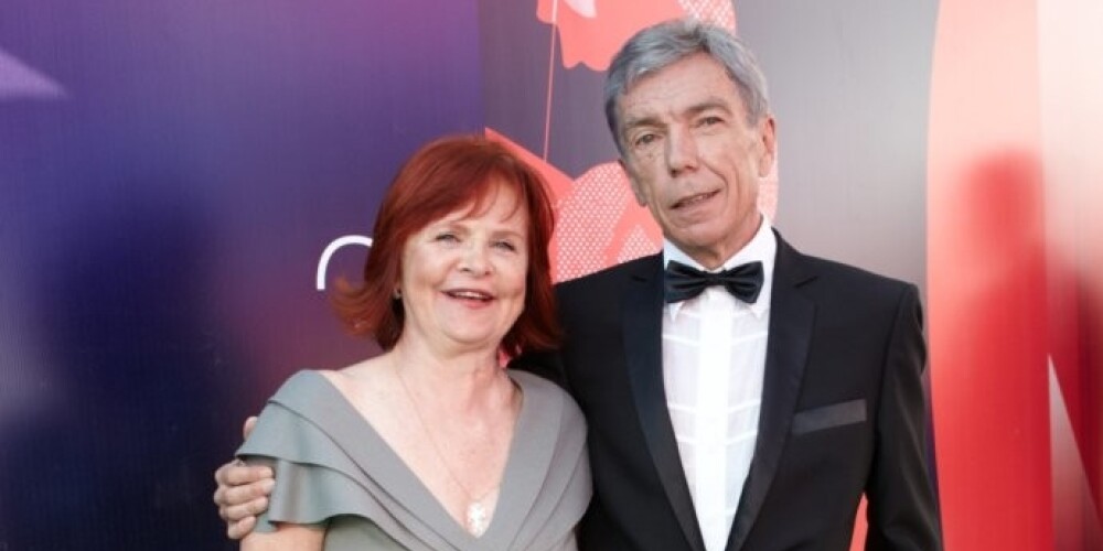 65-летний артист был доставлен в онкологическое отделение одной из московских клиник