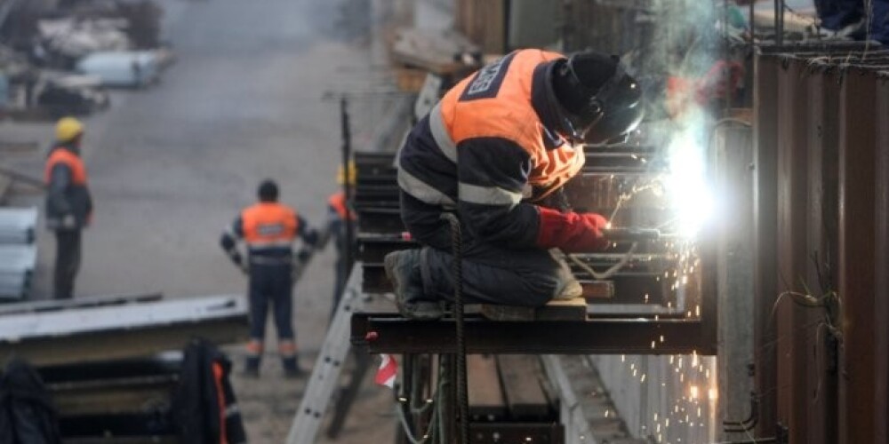 Тот факт, что люди не работают по специальности, связан скорее с экономическим кризисом, считают специалисты