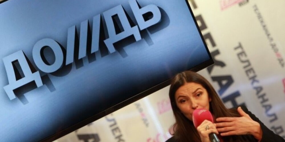 Со слов Солвиты Аболтини, Наталья Синдеева получила вид на жительство в Латвии. Сама Синдеева эту информацию опровергла