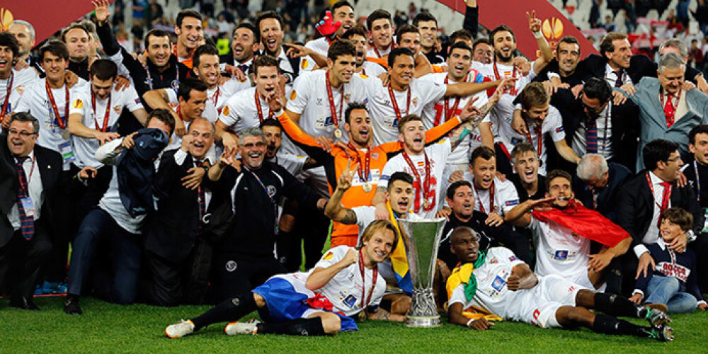 "Sevilla" pēcspēles sitienos uzvar "Benfica" un triumfē UEFA Eiropas līgas turnīrā