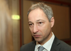 Bordāns skaidroja, ka konservatīvismam ir dažādi akcenti, tomēr Latvija nākotnē varēs sekmīgi attīstīties tad, ja politika nemainīgi balstīsies uz sešām pamatvērtībām.