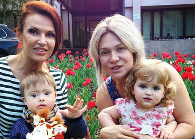 Жена Антона Макарского показала 1,5-летнюю дочь