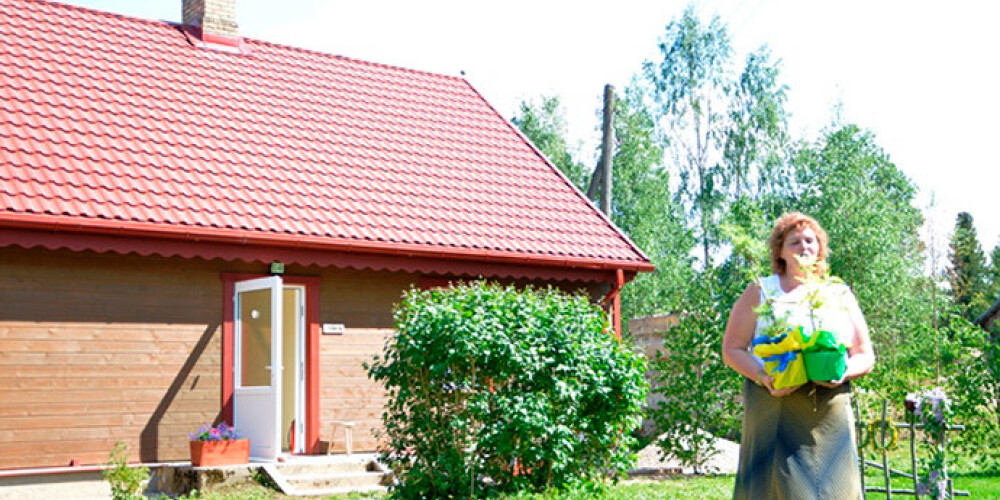 Sociālās aprūpes centrā „Stūrīši” tikko iekārtota keramikas darbnīca cilvēkiem ar īpašām vajadzībām. Tā tapusi ar vācu keramiķa vācu Gotfrīda Bīlenšteina un Sarkanā Krusta atbalstu.