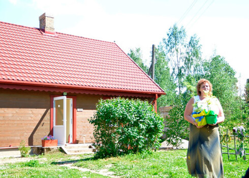 Sociālās aprūpes centrā „Stūrīši” tikko iekārtota keramikas darbnīca cilvēkiem ar īpašām vajadzībām. Tā tapusi ar vācu keramiķa vācu Gotfrīda Bīlenšteina un Sarkanā Krusta atbalstu.