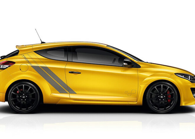 Megane R.S. 275 Trophy: mazs un ņiprs sporta modelis. FOTO