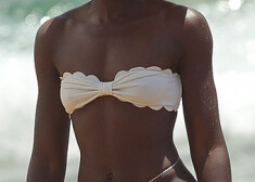 Filmas „12 gadi verdzībā” zvaigzne Lupita Njongo devusies brīvdienās uz Havaju salām.