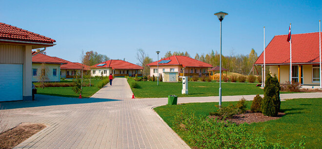 Mamma, mēs tevi gaidām! Īslīces un Valmieras SOS bērnu ciematos ir mammu vakances. Ja jūti aicinājumu, piesakies!