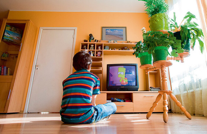 Kad bērni paaugas, viņi ar pusaudža prātu sāk saprast, ka tas, ko vecāki ir izdarījuši, nav īsti pareizi. Un tad viņi uzdod ļoti daudz jautājumu.