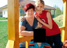 Tāda ir dzīve. Melns kvadrāts uz bērna sejas - lai saudzētu, lai neatpazītu, lai neizsauktu vecāku skandālu, kuriem patīk likumi un tiesības, kad viņiem tas ir izdevīgi.