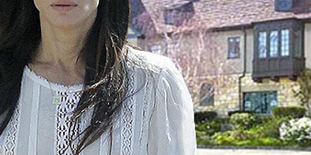Kamēr aktrise Sandra Bulloka mājās saldi gulēja pēc apmeklētā balvu vakara, pa viņas īpašumu šiverēja garnadzis, kas bija ielauzies aktrises smalkajā Beverlihilsas villā.